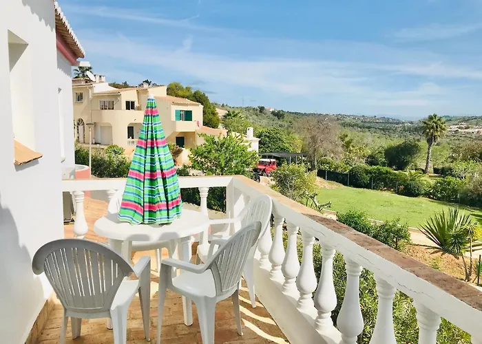 Casas Do Ramalhete * Senhora da Luz