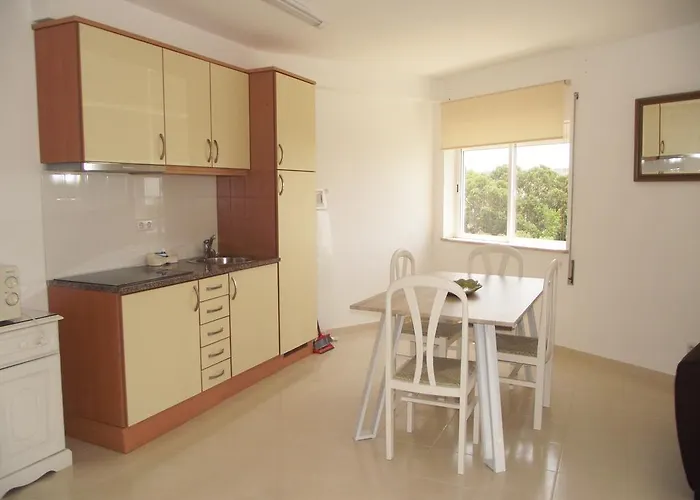 דירה Casas Do Ramalhete