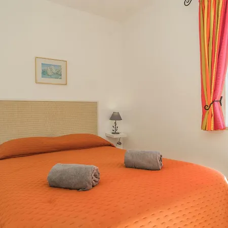 Casas Do Ramalhete * Praia Da Luz