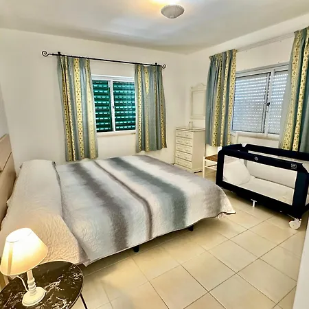 Casas Do Ramalhete * Luz